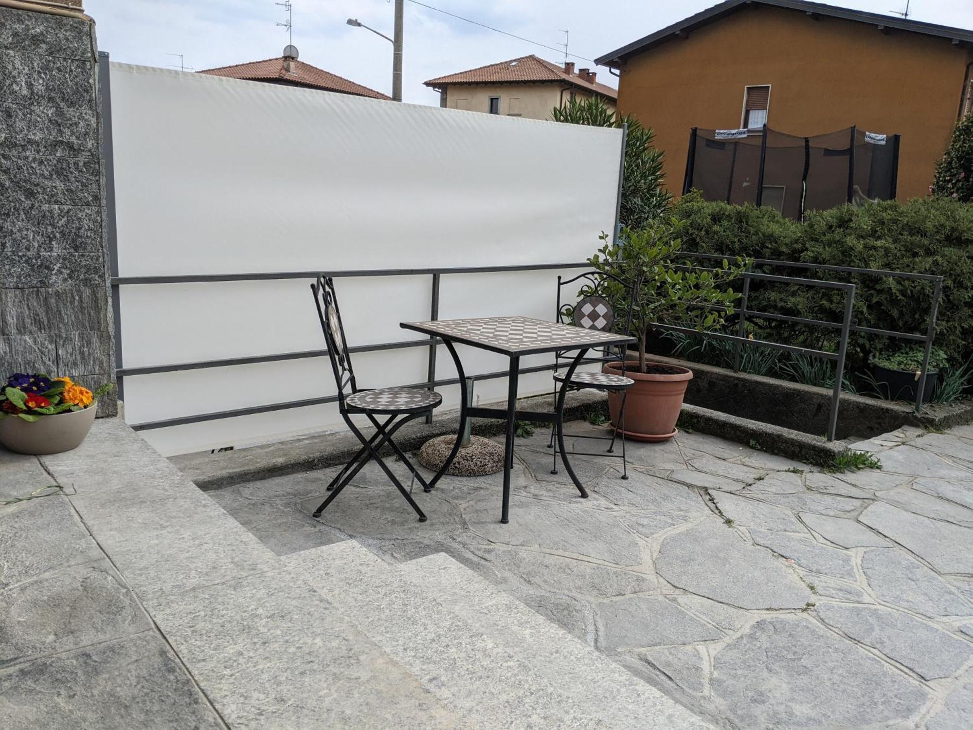 Lago Maggiore - Loft Apartment Ispra Ngoại thất bức ảnh