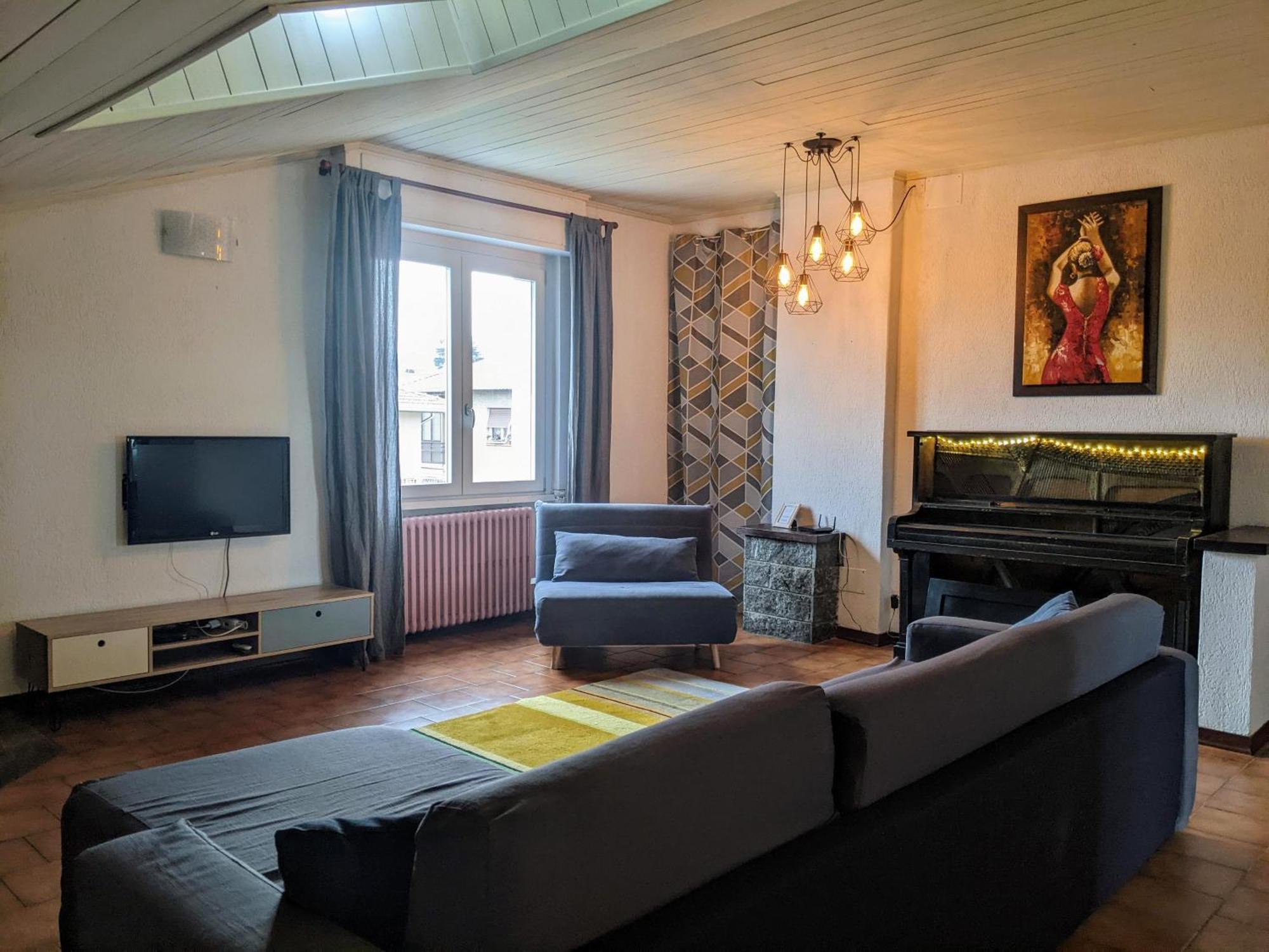 Lago Maggiore - Loft Apartment Ispra Ngoại thất bức ảnh